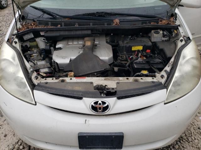 2008 Toyota Sienna XLE