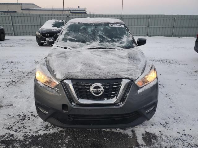 2019 Nissan Kicks S