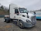 2017 Freightliner Cascadia 113