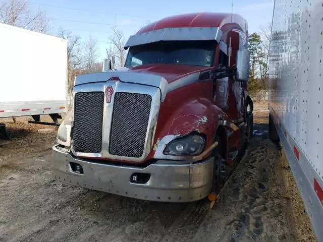 2015 Kenworth Construction T680