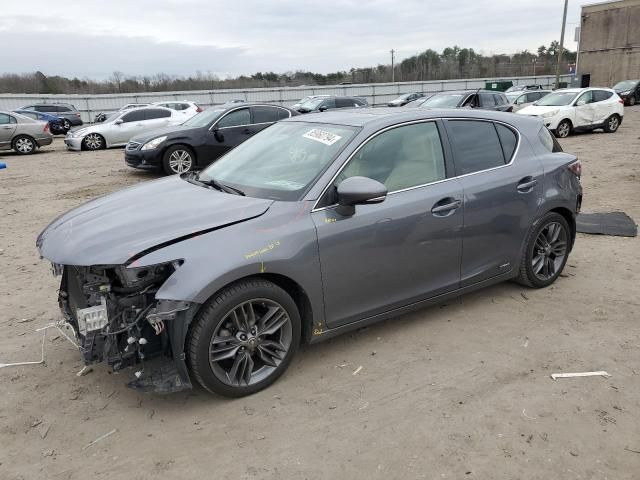 2013 Lexus CT 200