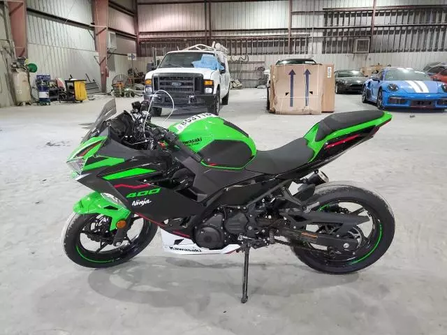 2022 Kawasaki EX400