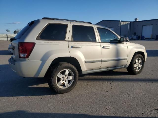 2007 Jeep Grand Cherokee Laredo