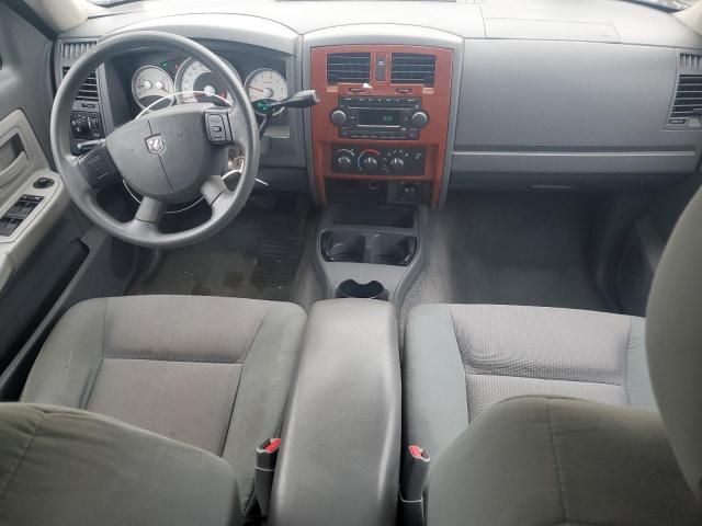 2005 Dodge Dakota Quad SLT