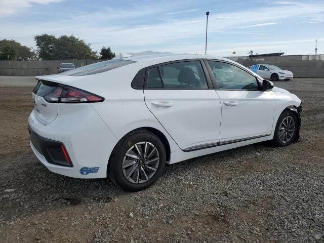 2021 Hyundai Ioniq SE