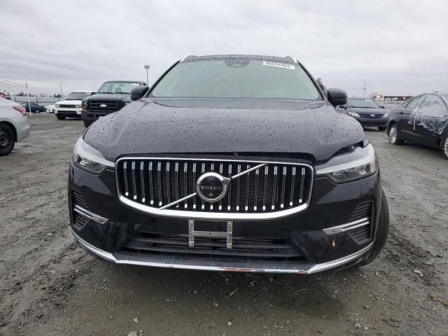 2022 Volvo XC60 T8 Recharge Inscription