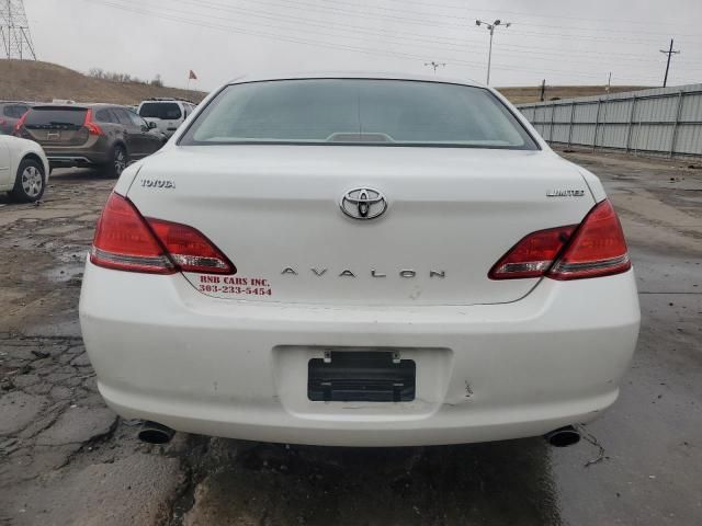 2005 Toyota Avalon XL