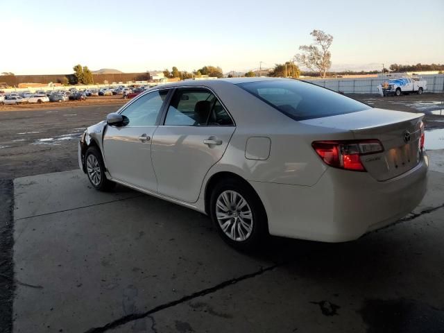 2012 Toyota Camry Hybrid