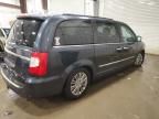 2013 Chrysler Town & Country Touring L