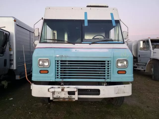 2018 Freightliner Chassis M Line WALK-IN Van