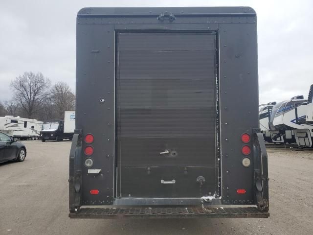 2009 Freightliner Chassis M Line WALK-IN Van