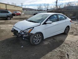 Hyundai Vehiculos salvage en venta: 2017 Hyundai Accent SE