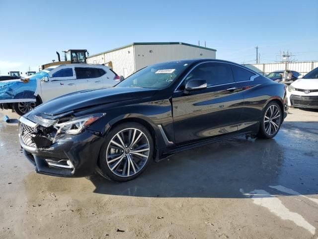 2022 Infiniti Q60 Luxe