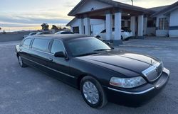 Salvage cars for sale at North Las Vegas, NV auction: 2005 Lincoln Town Car Executive