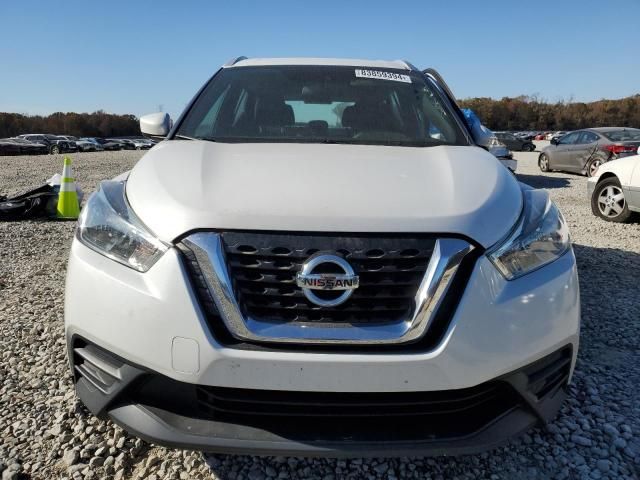 2019 Nissan Kicks S