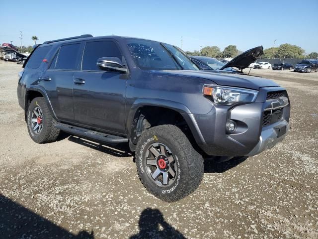 2023 Toyota 4runner SE