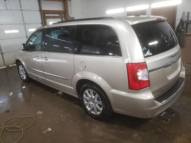 2016 Chrysler Town & Country Touring