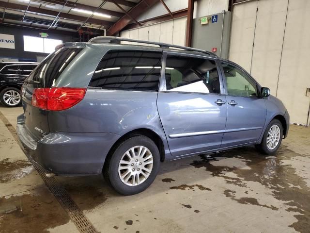 2007 Toyota Sienna LE