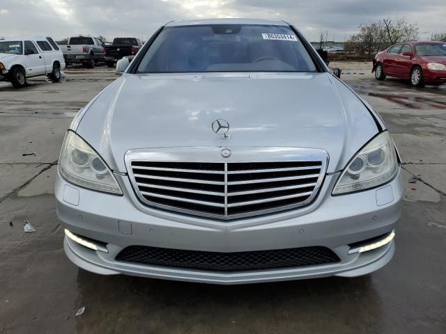 2010 Mercedes-Benz S 550