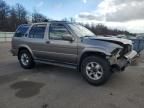 2001 Nissan Pathfinder LE