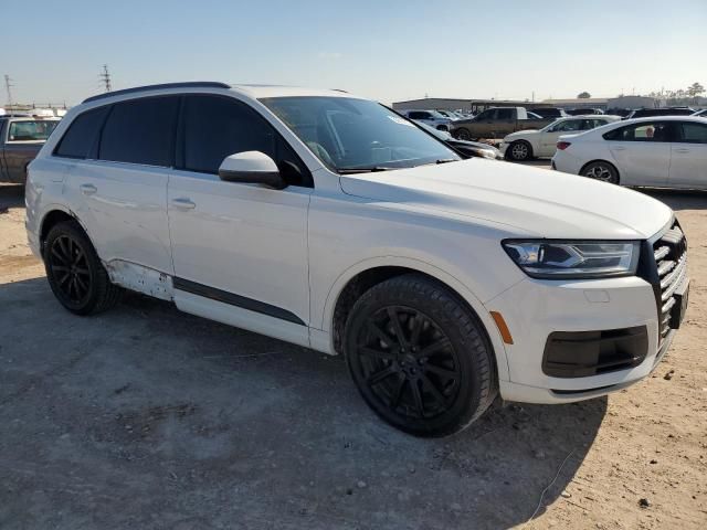 2018 Audi Q7 Premium Plus