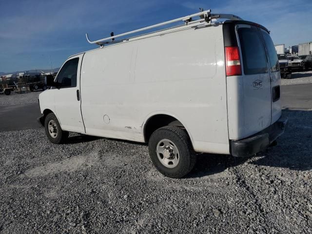 2011 Chevrolet Express G2500