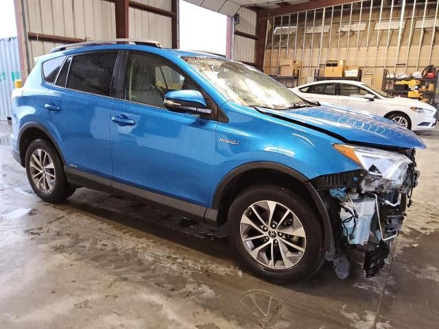 2017 Toyota Rav4 HV LE