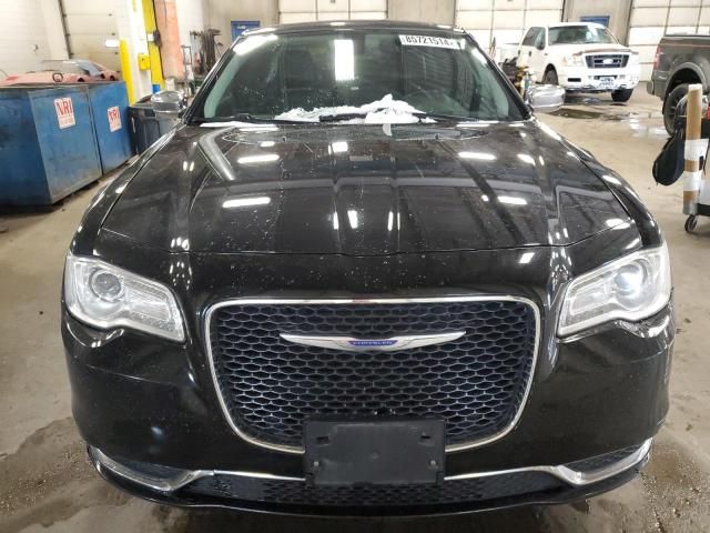 2018 Chrysler 300 Touring