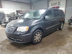 Chrysler Vehiculos salvage en venta: 2011 Chrysler Town & Country Touring L