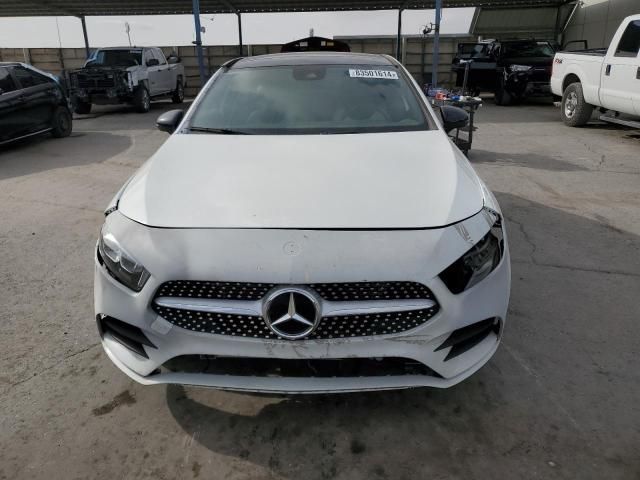 2019 Mercedes-Benz A 220