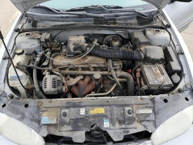 2001 Chevrolet Cavalier Base