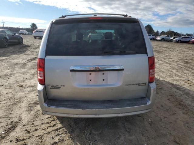 2009 Chrysler Town & Country Touring