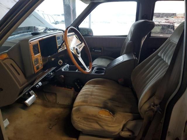 1992 Chevrolet Suburban K2500