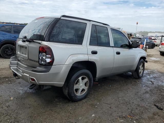 2004 Chevrolet Trailblazer LS