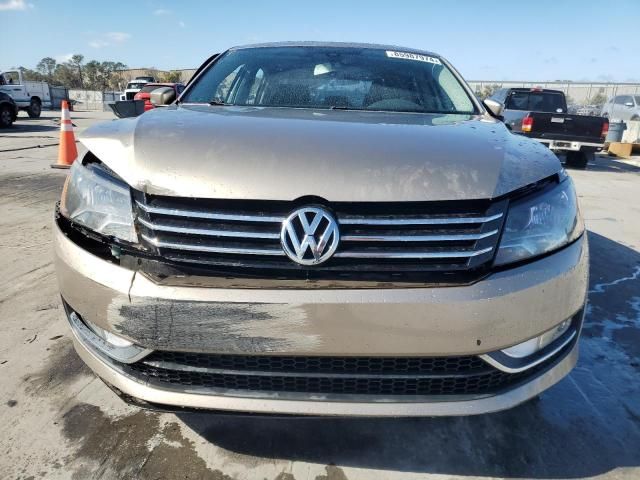 2015 Volkswagen Passat SE