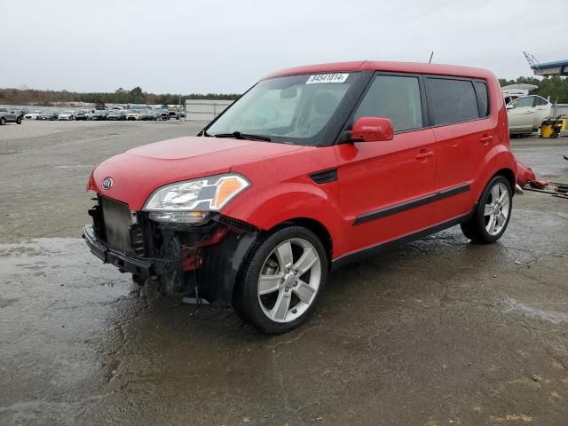 2011 KIA Soul +