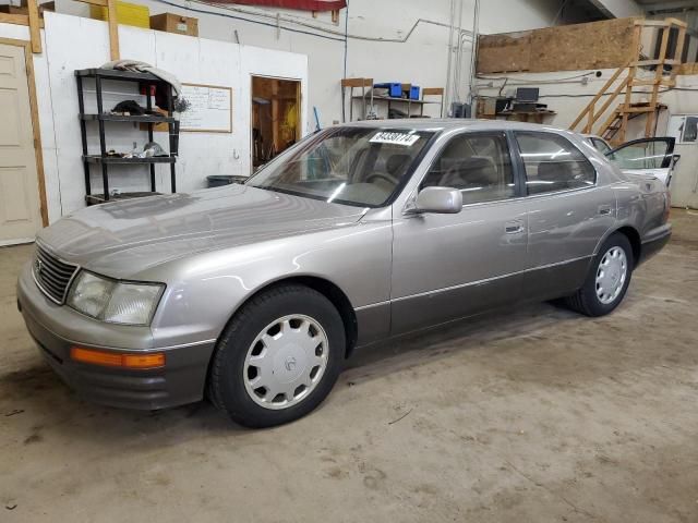 1996 Lexus LS 400