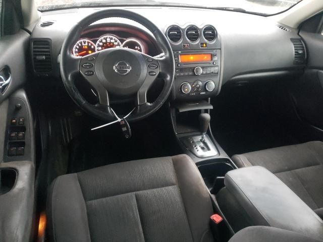 2011 Nissan Altima Base