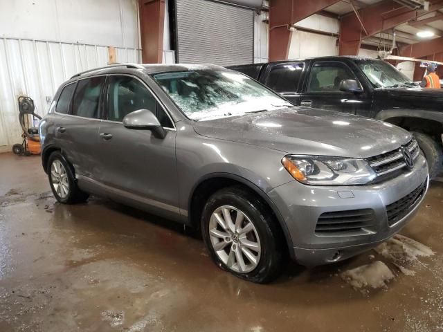 2014 Volkswagen Touareg V6