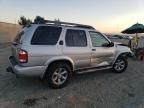 2003 Nissan Pathfinder LE