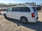 2014 Chrysler Town & Country Touring L