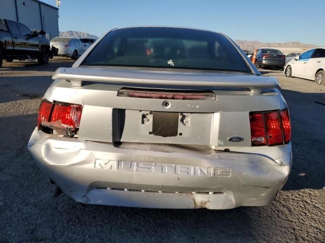 2004 Ford Mustang