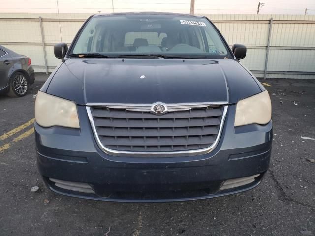 2008 Chrysler Town & Country LX