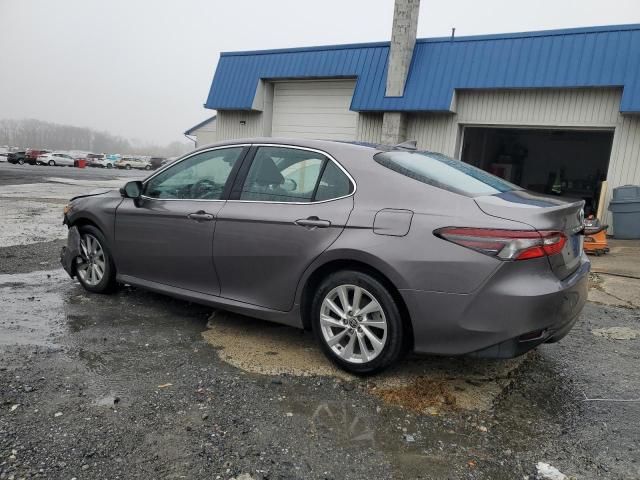 2021 Toyota Camry LE