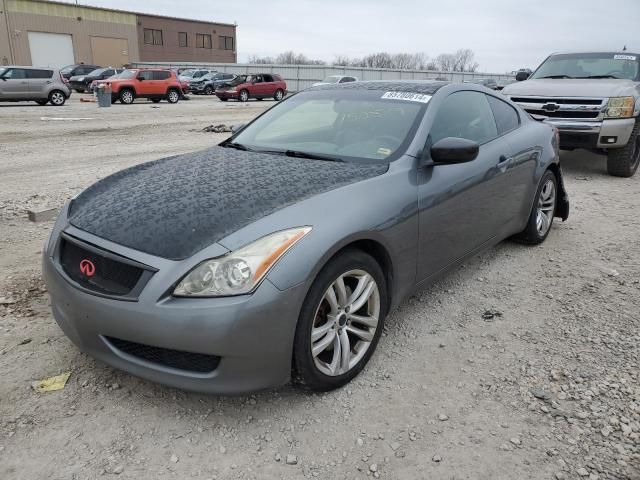 2010 Infiniti G37