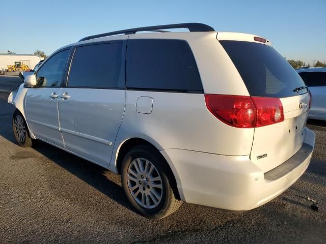 2009 Toyota Sienna XLE