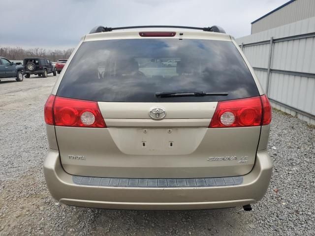 2008 Toyota Sienna LE