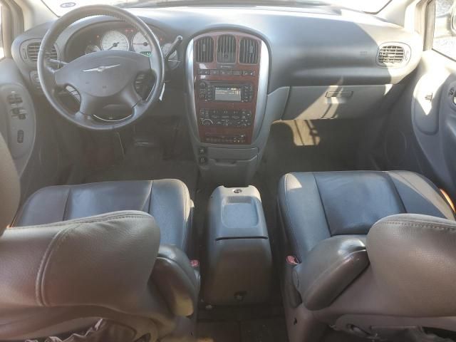 2006 Chrysler Town & Country Limited