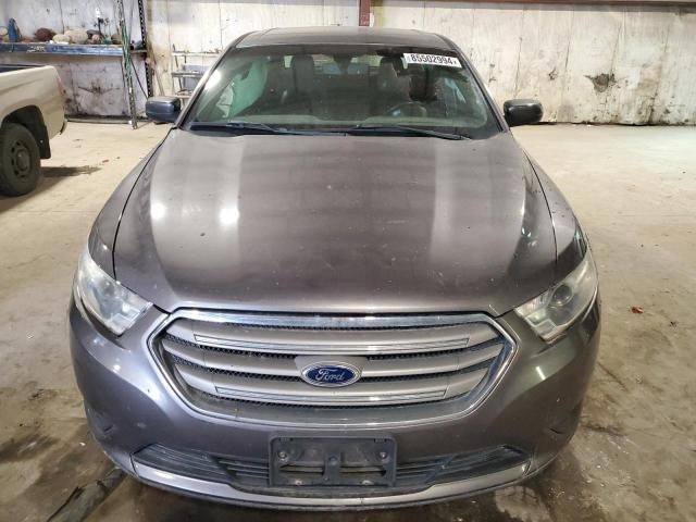 2014 Ford Taurus SEL