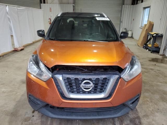 2018 Nissan Kicks S